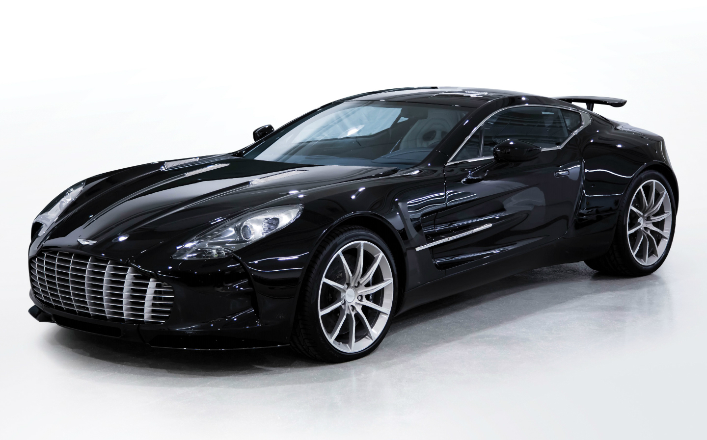 ONE-77 Coupe