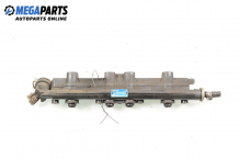Fuel rail for Volkswagen Passat (B3) 2.0, 115 hp, station wagon, 5 doors, 1991