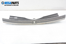 Plastic inside rear trunk cargo scuff plate for Audi Q7 3.0 TDI Quattro, 233 hp, suv, 5 doors automatic, 2007