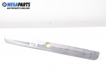 Boot lid moulding for Ford Escort 1.6 16V, 90 hp, station wagon, 5 doors, 1996, position: rear