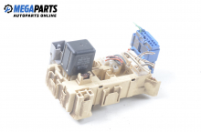 Fuse box for Toyota RAV4 (XA10) 2.0 4WD, 129 hp, suv, 5 doors, 1997