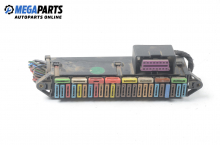 Fuse box for Seat Ibiza (6K) 1.4 16V, 75 hp, hatchback, 3 doors, 2000