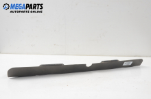 Boot lid moulding for Fiat Tipo 1.6 i.e., 75 hp, hatchback, 5 doors, 1994, position: rear