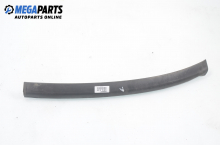 Windscreen moulding for Mercedes-Benz 124 (W/S/C/A/V) 2.0, 122 hp, sedan, 5 doors, 1989, position: front