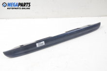 Boot lid moulding for Kia Carens 2.9 TD, 126 hp, minivan, 5 doors automatic, 2000, position: rear
