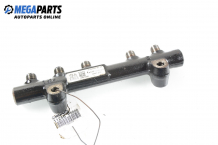 Fuel rail for Peugeot 5008 1.6 BlueHDI, 120 hp, minivan, 5 doors automatic, 2016 № 98 047 767 80