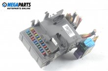 Fuse box for Renault Laguna II (X74) 1.9 dCi, 107 hp, hatchback, 5 doors, 2001