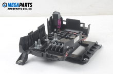 Positive battery terminal for Volkswagen Touareg 2.5 R5 TDI, 174 hp, suv, 5 doors automatic, 2004