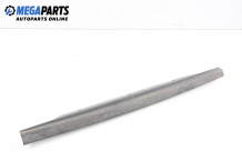 Exterior moulding for Mitsubishi Pajero III 3.2 Di-D, 165 hp, suv automatic, 2001, position: rear
