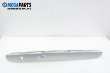Boot lid moulding for Mazda Premacy 2.0 TD, 101 hp, minivan, 2002, position: rear