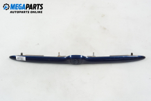 Boot lid moulding for Peugeot 206 1.4, 75 hp, hatchback, 2000, position: rear Boot lid moulding for Peugeot 206 1.4, 75 hp, hatchback, 2000, position: rear