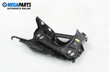 Part of front slam panel for Skoda Octavia (1Z) 1.6, 102 hp, hatchback, 2004, position: right Part of front slam panel for Skoda Octavia (1Z) 1.6, 102 hp, hatchback, 2004, position: right