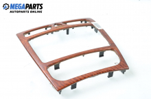 Central console for Mercedes-Benz C-Class 203 (W/S/CL) 2.0 Kompressor, 163 hp, sedan, 2001 Central console for Mercedes-Benz C-Class 203 (W/S/CL) 2.0 Kompressor, 163 hp, sedan, 2001