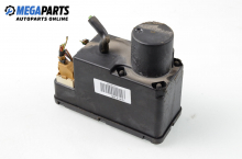 Central lock vacuum pump for Audi A8 (D2) 2.8, 193 hp, sedan, 1996 Central lock vacuum pump for Audi A8 (D2) 2.8, 193 hp, sedan, 1996