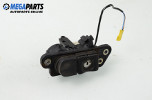 Boot lid key lock for Mercedes-Benz S-Class W220 5.0, 306 hp, sedan automatic, 2001, position: rear Boot lid key lock for Mercedes-Benz S-Class W220 5.0, 306 hp, sedan automatic, 2001, position: rear