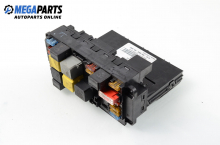 Fuse box for Mercedes-Benz CLK-Class 209 (C/A) 2.7 CDI, 170 hp, coupe automatic, 2004 Fuse box for Mercedes-Benz CLK-Class 209 (C/A) 2.7 CDI, 170 hp, coupe automatic, 2004
