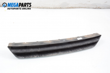 Bumper grill for Ford Focus I 1.8 TDCi, 115 hp, hatchback, 2002, position: front Bumper grill for Ford Focus I 1.8 TDCi, 115 hp, hatchback, 2002, position: front