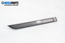 Exterior moulding for Ford Focus I 1.8 TDCi, 115 hp, hatchback, 2002, position: right Exterior moulding for Ford Focus I 1.8 TDCi, 115 hp, hatchback, 2002, position: right