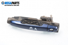 Outer handle for Toyota Corolla (E120; E130) 2.0 D-4D, 110 hp, hatchback, 2002, position: front - left Outer handle for Toyota Corolla (E120; E130) 2.0 D-4D, 110 hp, hatchback, 2002, position: front - left