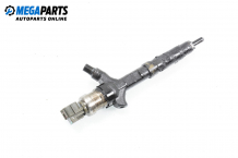 Diesel fuel injector for Toyota Avensis 2.0 D-4D, 110 hp, station wagon, 2001 № Denso 23670-27030 Diesel fuel injector for Toyota Avensis 2.0 D-4D, 110 hp, station wagon, 2001 № Denso 23670-27030