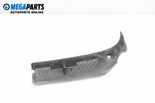 Windshield wiper cover cowl for Alfa Romeo 145 2.0 16V T.Spark, 150 hp, hatchback, 1997 Windshield wiper cover cowl for Alfa Romeo 145 2.0 16V T.Spark, 150 hp, hatchback, 1997