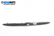 Boot lid moulding for Peugeot 206 1.4, 75 hp, hatchback automatic, 1999, position: rear Boot lid moulding for Peugeot 206 1.4, 75 hp, hatchback automatic, 1999, position: rear