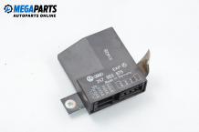 Window control module for Volkswagen Passat (B3) 1.8 16V, 136 hp, station wagon, 1990 № 357 959 875 Window control module for Volkswagen Passat (B3) 1.8 16V, 136 hp, station wagon, 1990 № 357 959 875