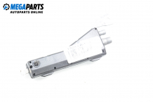 Antenna booster for Mercedes-Benz A-Class W168 1.6, 102 hp, hatchback automatic, 2001 Antenna booster for Mercedes-Benz A-Class W168 1.6, 102 hp, hatchback automatic, 2001
