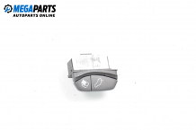 Fuel tank and boot lid buttons for Volvo S70/V70 2.5 TDI, 140 hp, station wagon, 1998 Fuel tank and boot lid buttons for Volvo S70/V70 2.5 TDI, 140 hp, station wagon, 1998