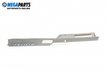 Boot lid moulding for Skoda Felicia 1.3, 68 hp, hatchback, 1998, position: rear Boot lid moulding for Skoda Felicia 1.3, 68 hp, hatchback, 1998, position: rear