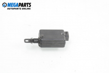 Door lock actuator for Renault Megane I 1.6, 75 hp, hatchback, 1996, position: rear Door lock actuator for Renault Megane I 1.6, 75 hp, hatchback, 1996, position: rear