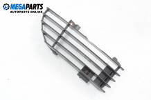 Front bumper moulding for Opel Omega B 2.5 TD, 131 hp, station wagon, 1996, position: right Front bumper moulding for Opel Omega B 2.5 TD, 131 hp, station wagon, 1996, position: right