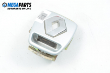 External boot lid handle for Renault Laguna II (X74) 1.6 16V, 107 hp, hatchback, 2002, position: rear External boot lid handle for Renault Laguna II (X74) 1.6 16V, 107 hp, hatchback, 2002, position: rear