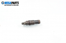 Diesel fuel injector for Mercedes-Benz 124 (W/S/C/A/V) 2.0 D, 75 hp, sedan, 1995 Diesel fuel injector for Mercedes-Benz 124 (W/S/C/A/V) 2.0 D, 75 hp, sedan, 1995