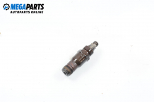 Diesel fuel injector for Mercedes-Benz 124 (W/S/C/A/V) 2.0 D, 75 hp, sedan, 1995 Diesel fuel injector for Mercedes-Benz 124 (W/S/C/A/V) 2.0 D, 75 hp, sedan, 1995