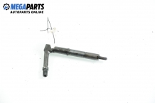 Diesel fuel injector for Nissan Almera (N16) 2.2 Di, 110 hp, hatchback, 5 doors, 2002