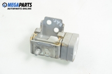 Upper hinge for Citroen C5 1.6 HDi, 109 hp, station wagon, 2010, position: front - right