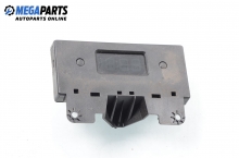 Часы в панель приборов for Peugeot 206 1.9 D, 69 hp, хечбек, 5 вр., 1999