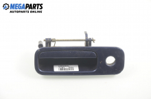 External boot lid handle for Volkswagen Polo (6N/6N2) 1.6, 75 hp, 3 doors, 1999 External boot lid handle for Volkswagen Polo (6N/6N2) 1.6, 75 hp, 3 doors, 1999