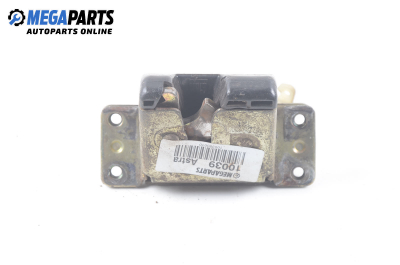 Trunk lock for Opel Astra F 1.7 TD, 68 hp, station wagon, 5 doors, 1996, position: rear