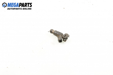 Duza benzină for Volkswagen Polo (6N/6N2) 1.0, 50 hp, hatchback, 5 uși, 1997