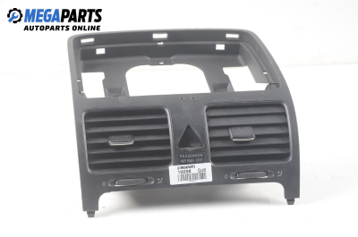 Luftdüsen heizung for Volkswagen Golf V 1.6, 102 hp, hecktür, 5 türen, 2005, position: mitte
