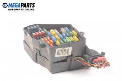 Fuse box for Audi A4 (B6) 1.8 T, 150 hp, station wagon, 5 doors, 2002