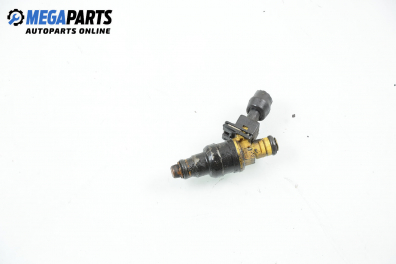 Gasoline fuel injector for Alfa Romeo 146 1.6 16V T.Spark, 120 hp, hatchback, 5 doors, 1998