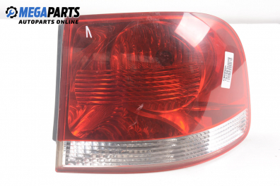 Tail light for Volkswagen Touareg 2.5 R5 TDI, 174 hp, suv, 2003, position: right