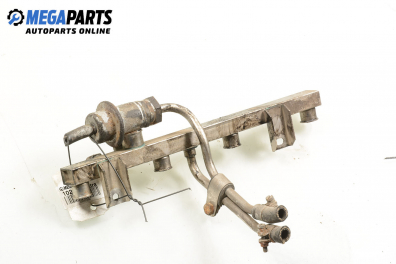 Fuel rail for Opel Astra F 1.4 Si, 82 hp, hatchback, 5 doors, 1994