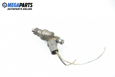 Benzineinspritzdüse for Mazda 323 (BA) 1.8 16V, 114 hp, hecktür, 5 türen, 1995