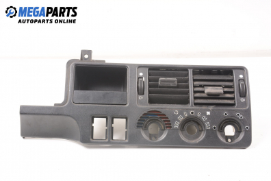 Central console for Ford Escort 1.8 16V, 105 hp, station wagon, 5 doors, 1993