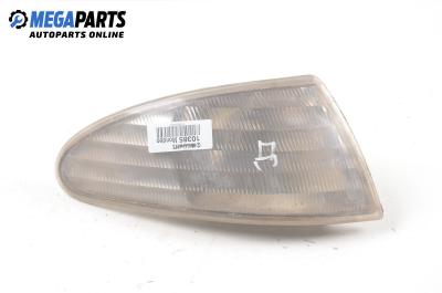 Semnalizator for Ford Mondeo Mk I 1.8 16V, 115 hp, combi, 5 uși, 1993, position: dreapta