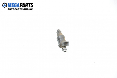 Gasoline fuel injector for Ford Fiesta IV 1.3, 50 hp, hatchback, 3 doors, 1996